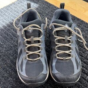 Columbia Women’s Black and White W Grove Heights Low OD